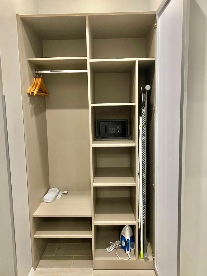 Family Residence Boutique Apartments Львов Экстерьер фото