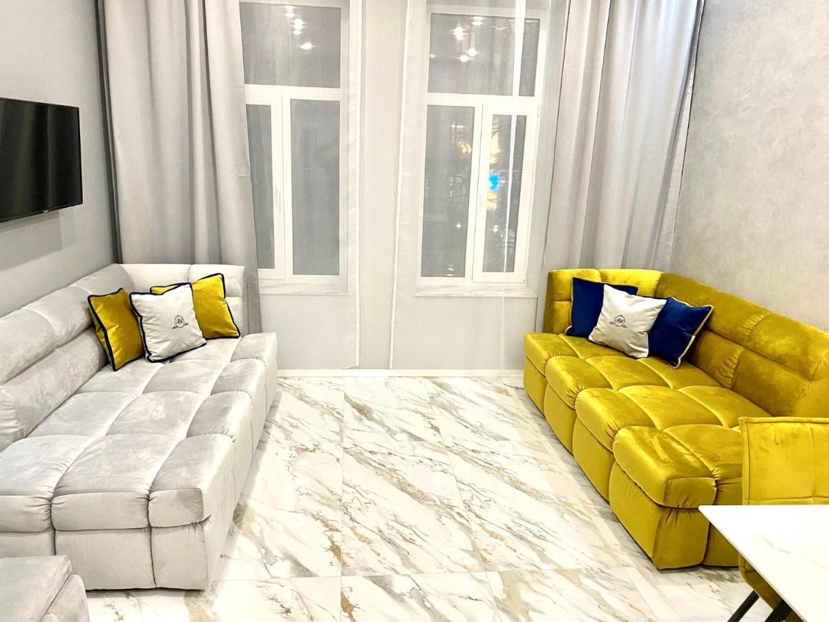 Family Residence Boutique Apartments Львов Экстерьер фото